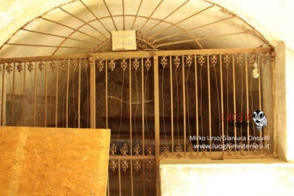 Veduta esterna della Chiesa delle Sante e area circostante